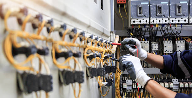 Professional Electrician technician working in Janesville, WI